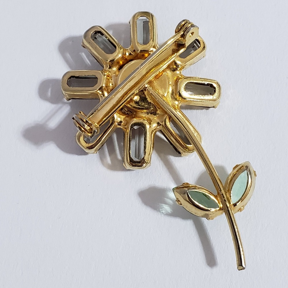 Vintage Pink Daisy Flower Gold Tone Brooch Smoke Rhinestones Unsigned Mid Cent - Picture 5 of 9